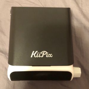 Kiipix smartphone photo printer